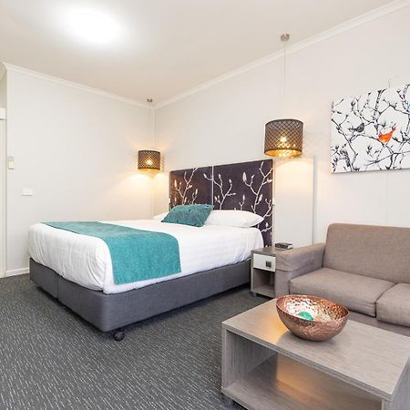 Comfort Inn Deakin Palms Mildura Buitenkant foto