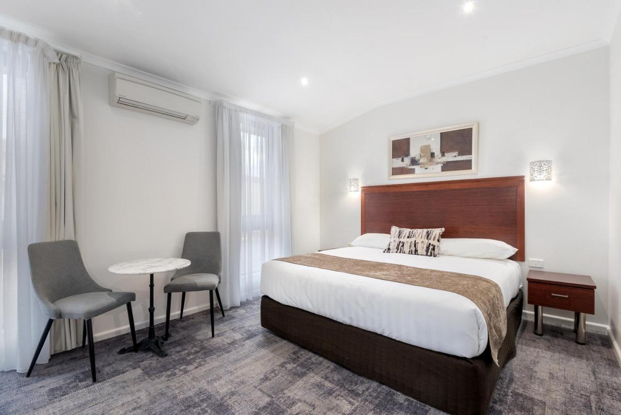 Comfort Inn Deakin Palms Mildura Buitenkant foto
