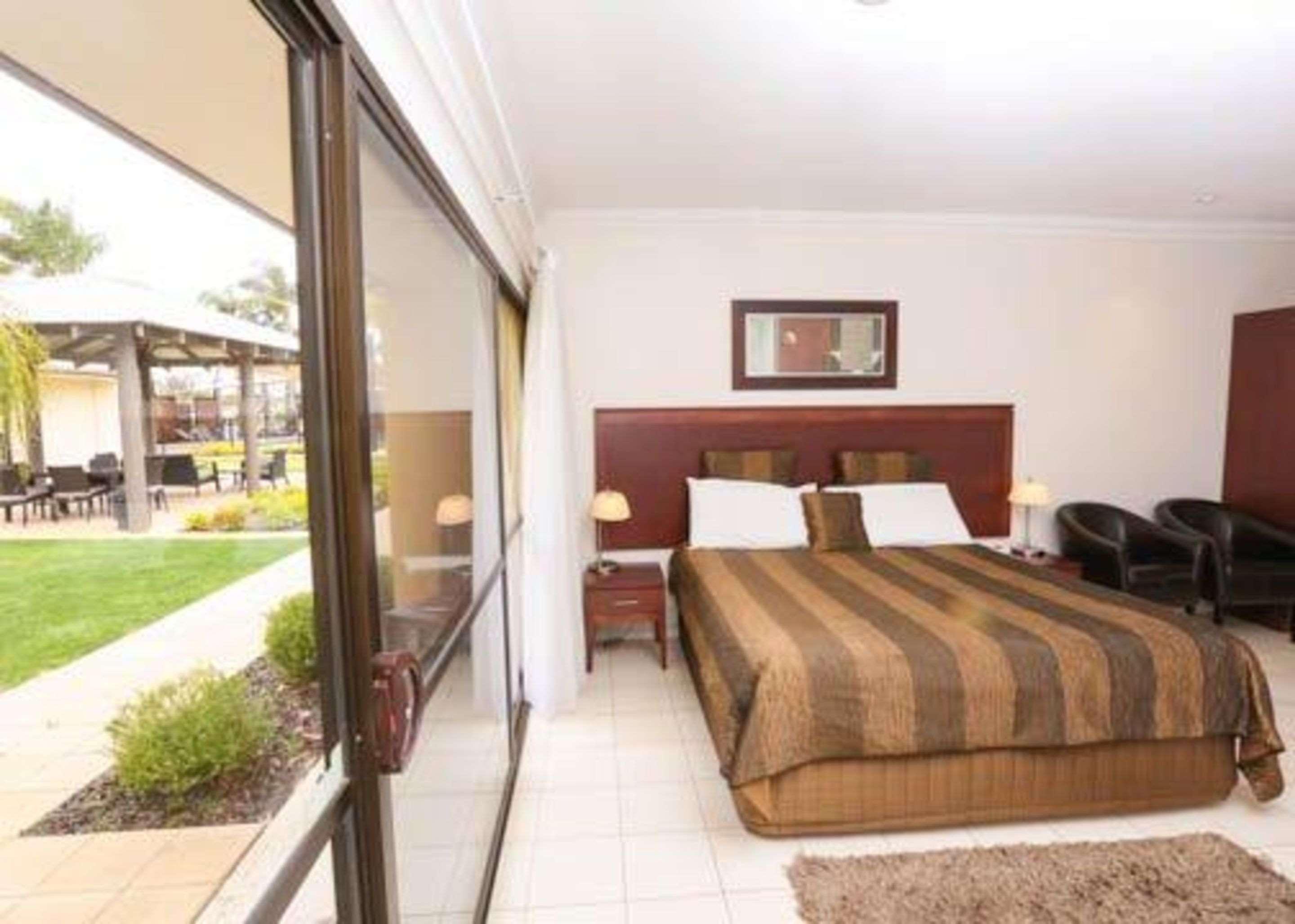 Comfort Inn Deakin Palms Mildura Buitenkant foto