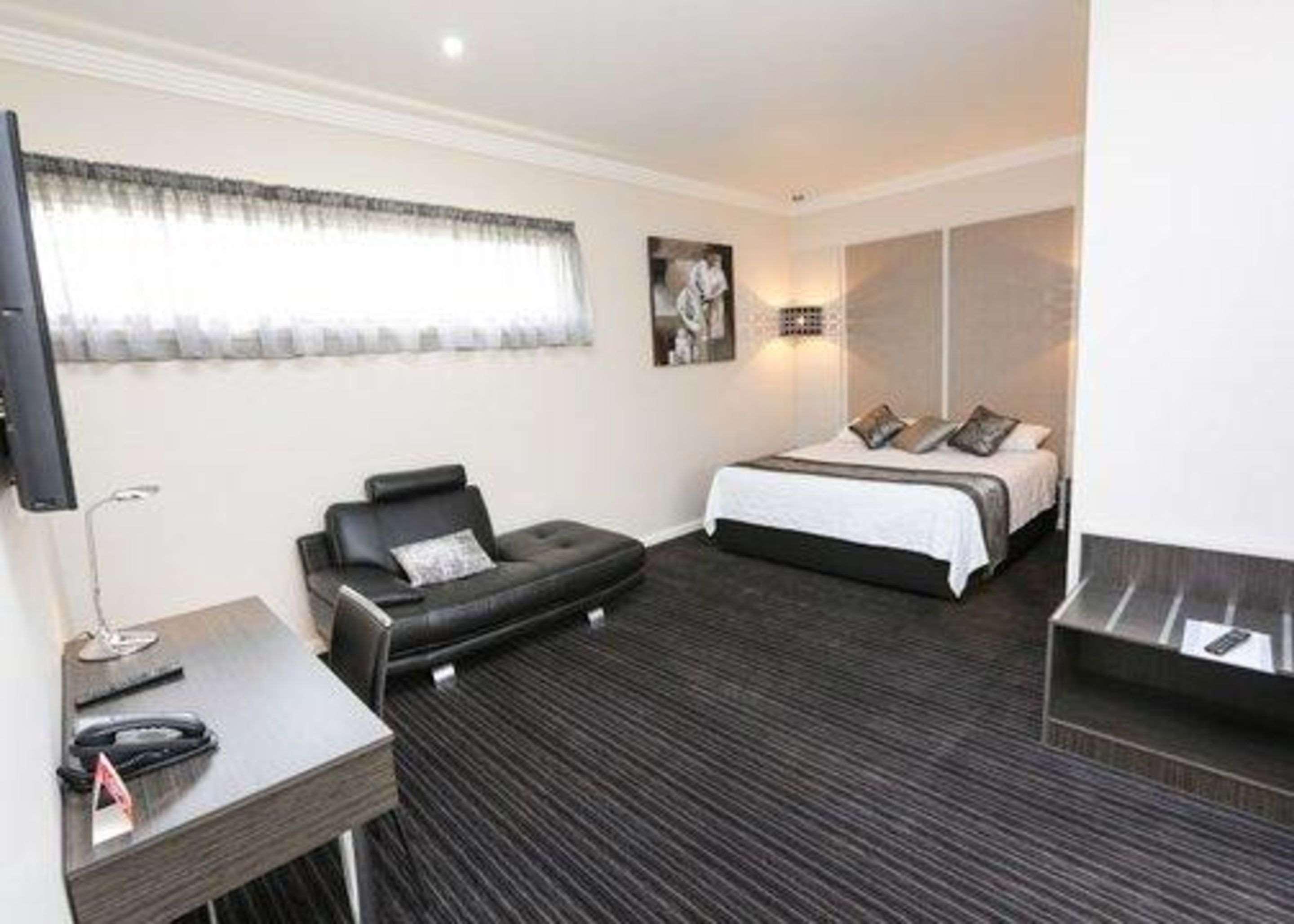 Comfort Inn Deakin Palms Mildura Buitenkant foto